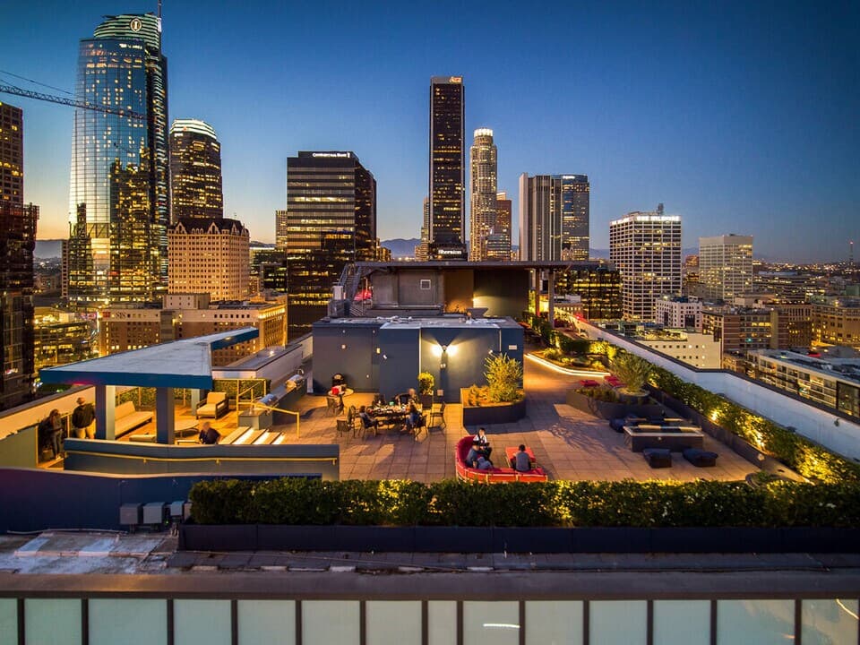 Josephine DTLA, usc, 801 S Hope St, Los Angeles, CA 90017, USA