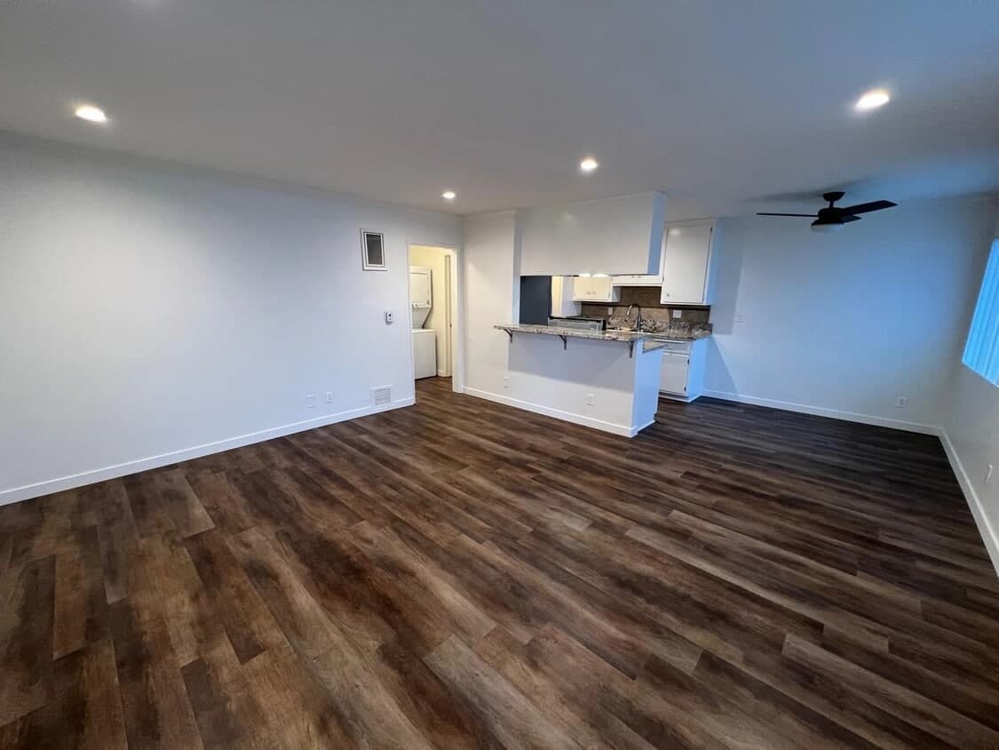 12716 Venice Blvd., smc, 12716 Venice Blvd., Los Angeles, CA 90066